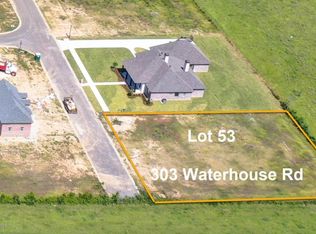 303 Waterhouse Rd, Carencro, LA 70520