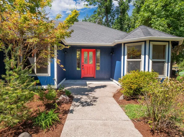 6894 C St, Springfield, OR 97478