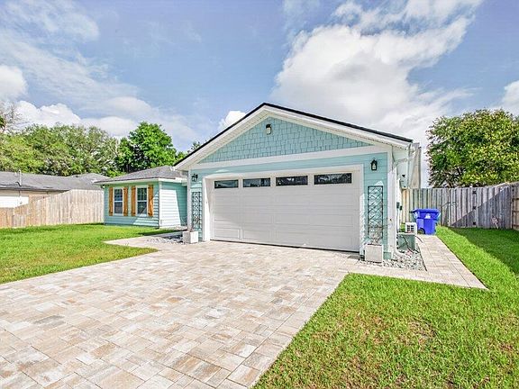3rd image of 109 Azalea Rd