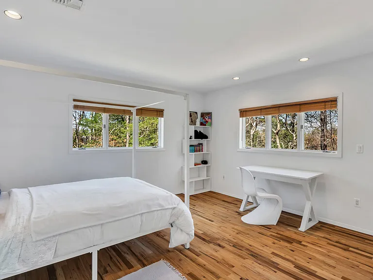 17 Rose Hill Rd — Photo 11