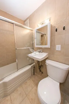 Rented by Red Sparrow Realty Group | media 17