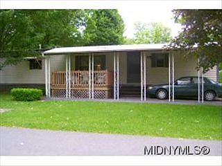 2nd image of 157 Country Rd