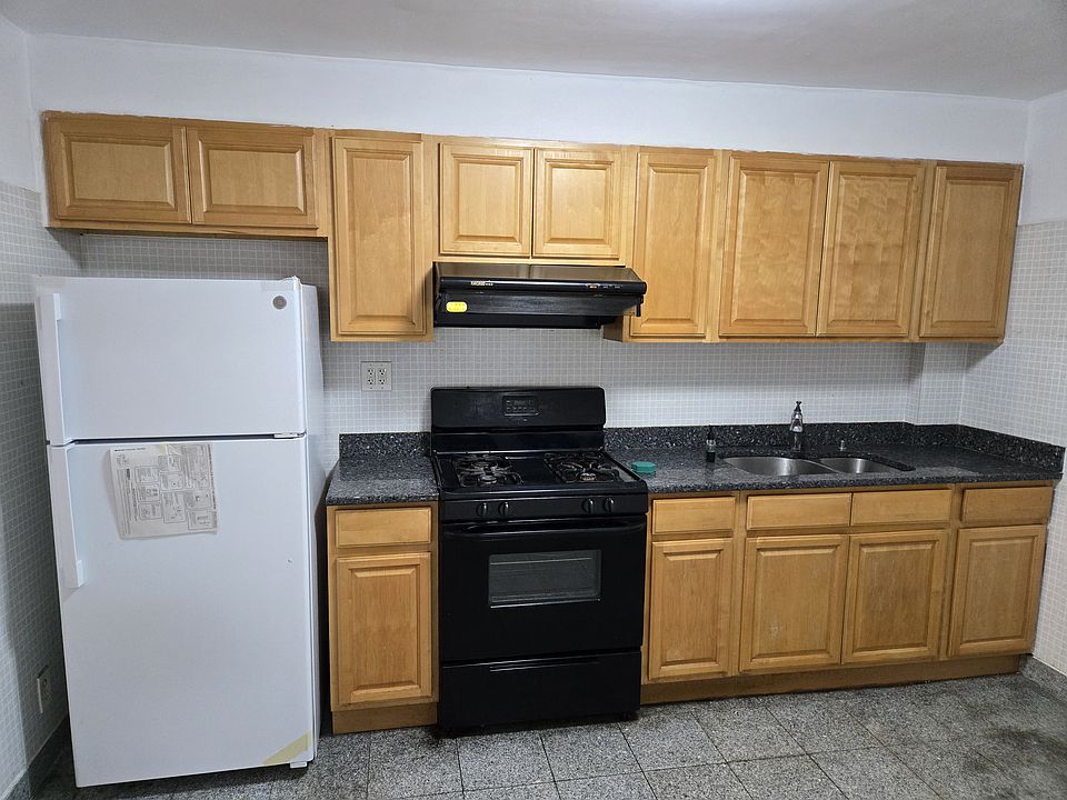 1st image of 6408 Castor Ave Floor 2