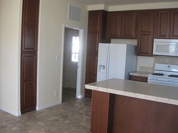 5th image of 10685 Blackburn Rd #49