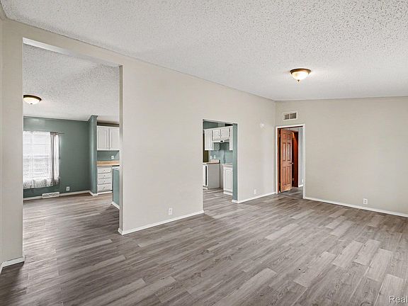 4th image of 115 Fox Hound Dr