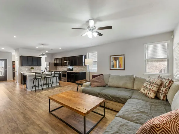 14096 Silver Falls Ct, Conroe, TX 77384