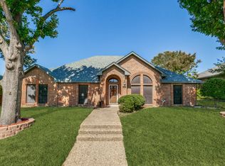 10127 Chisholm Trl, Dallas, TX 75243