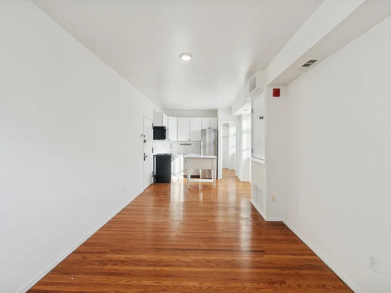 319 S 10th St #234 — Photo 1