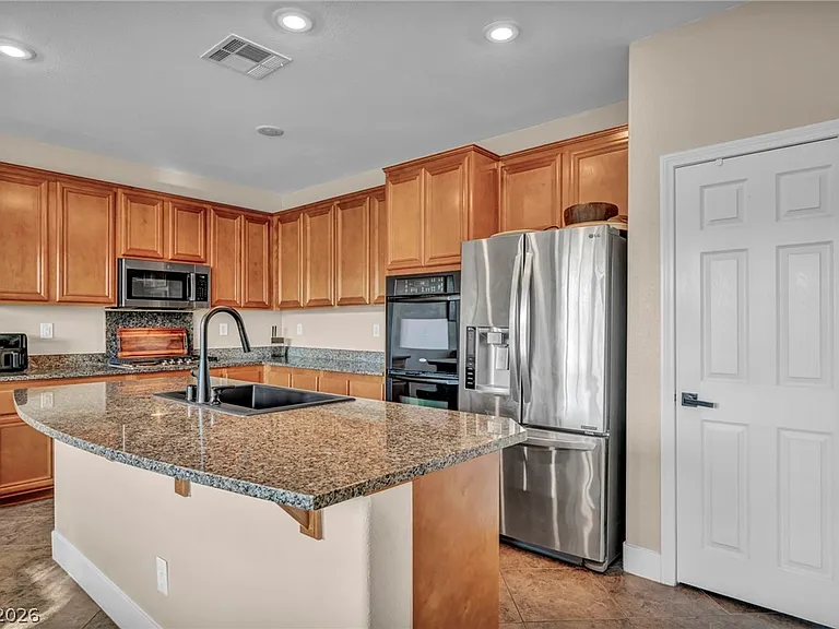 617 Apricot Rose Pl — Photo 16