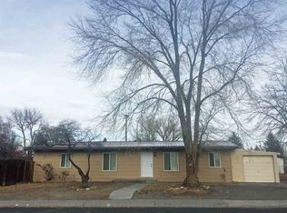 1523 S Mesa Ave, Montrose, CO 81401