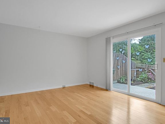 5th image of 815 Allenview Dr
