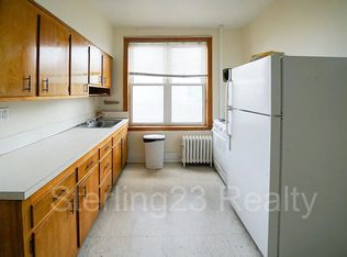 22-58 27th St #3BB, Astoria, NY 11105