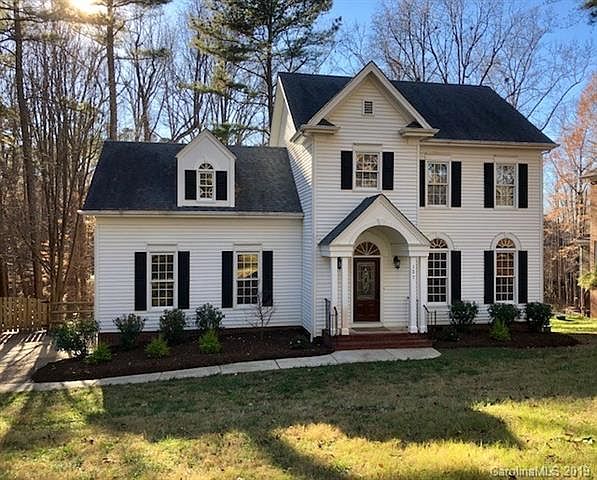 1st image of 127 Windy Knoll Ln