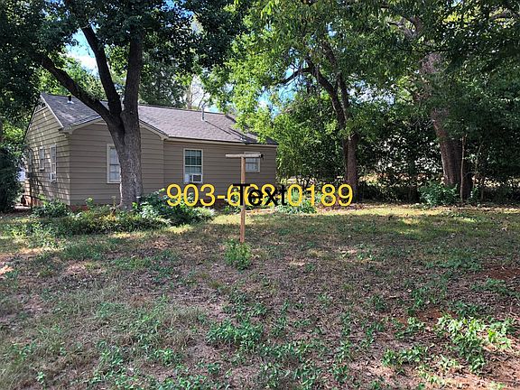 2nd image of 1004 S Micheaux St