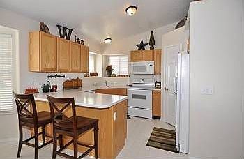 5th image of 6139 W Rock Springs Ln
