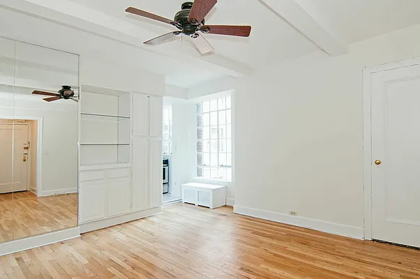 Rented by Red Star New York | media 3