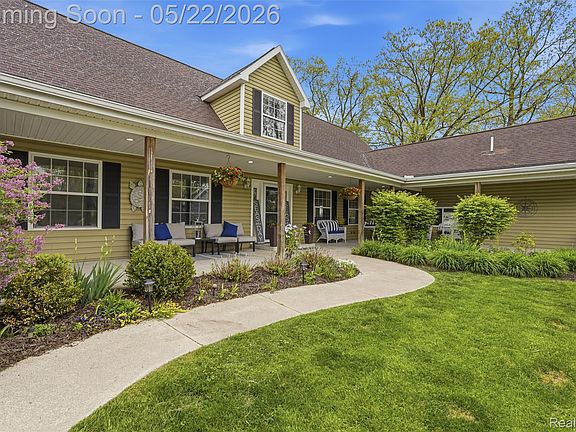 2nd image of 16263 S Seymour Rd