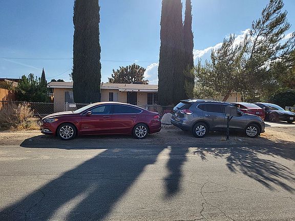 4th image of 7444 Chemehuevi Way