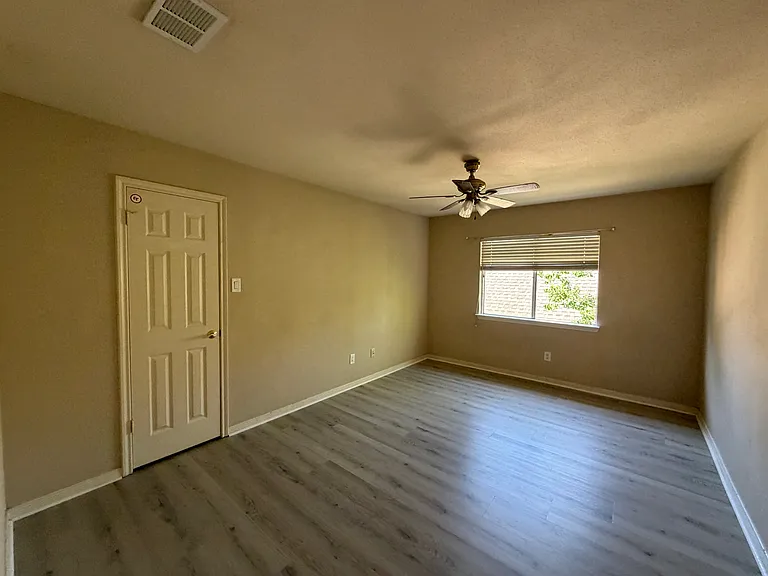 2931 Pepper Wood Dr — Photo 19