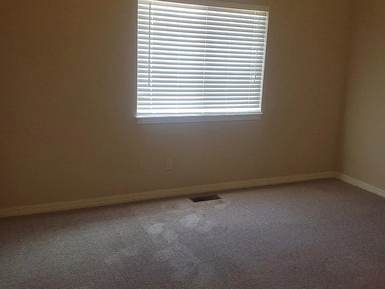212 Hideaway Ln — Photo 6