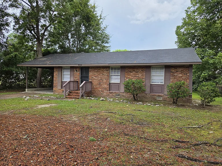 1603 Apple Valley Dr — Photo 1