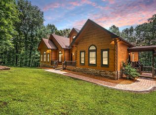 31 High Cliff Rd, Jasper, GA 30143