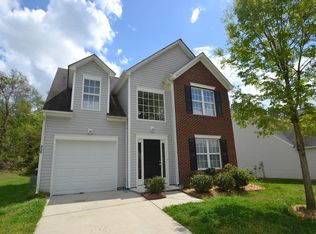 528 Moss Stream Ln, Charlotte, NC 28214