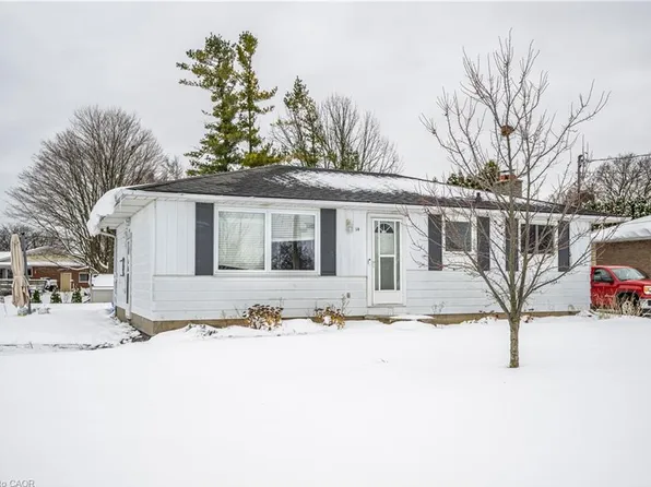 14 Schofield Dr, Kitchener, ON N2K 1G6