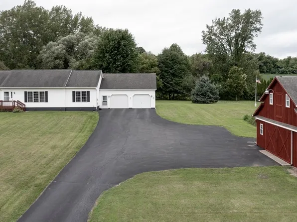 8945 Old Rte #31, Lyons, NY 14489