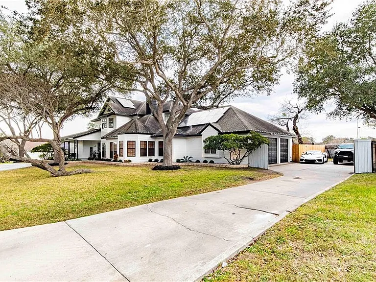4517 River Park Dr — Photo 4