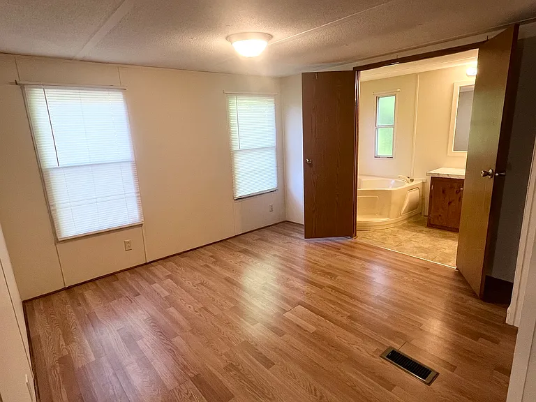399 Dawn Dr #49 — Photo 9