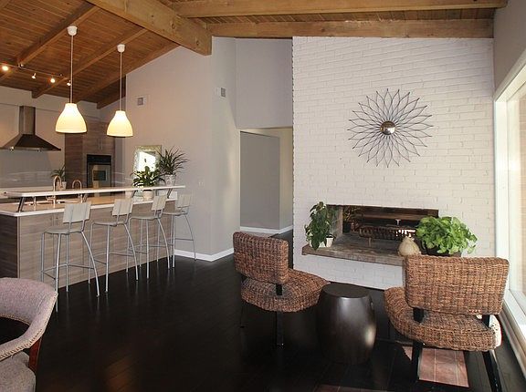 5th image of 8 Marberry Dr