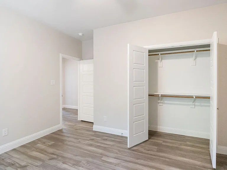 2515 Austin Ct — Photo 20