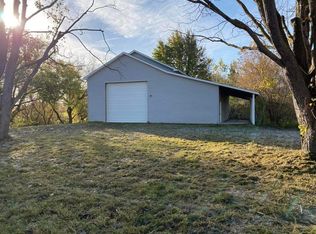 7748 Newark Rd, Imlay City, MI 48444