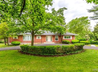 413 Graeser Rd, Saint Louis, MO 63141
