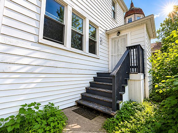 2nd image of 2481 E 74th St