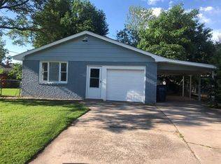 903 S Miles Ave, El Reno, OK 73036