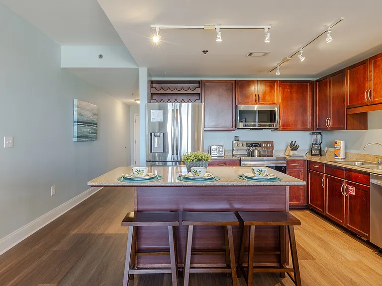 9902 S Thomas Dr #1630 — Photo 40
