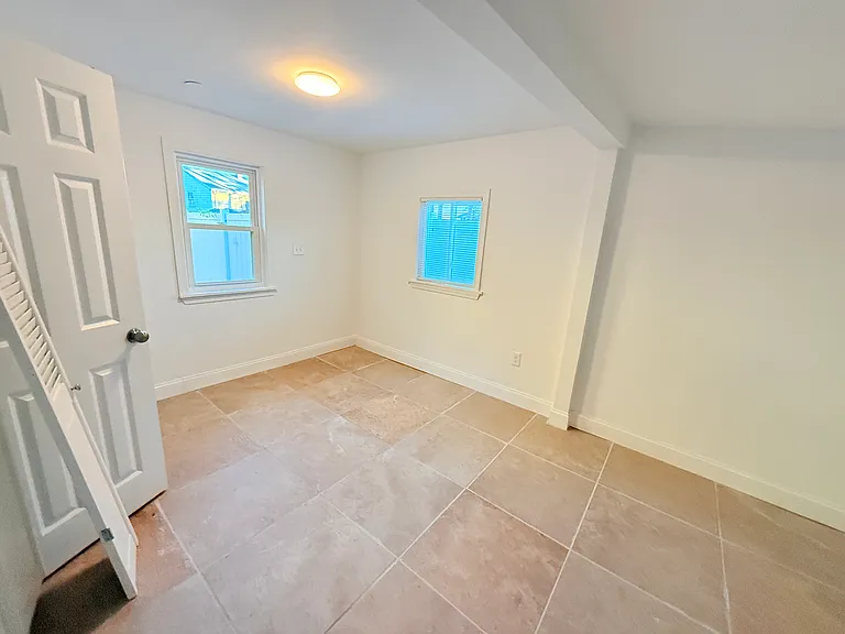37 Cleveland St #1 — Photo 7