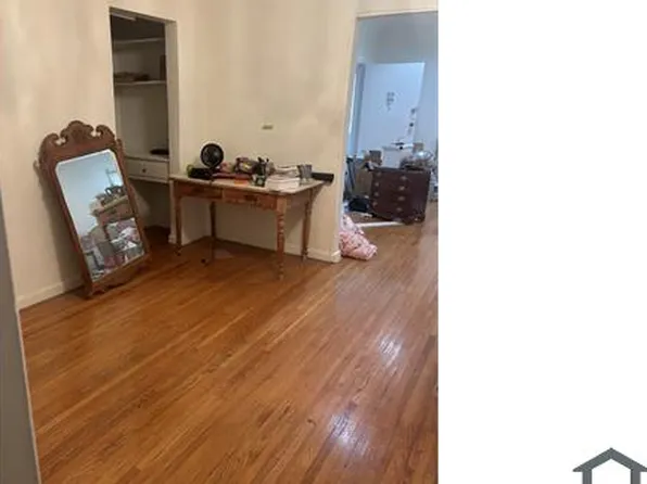 149 S Oakhurst Dr, Beverly Hills, CA 90212