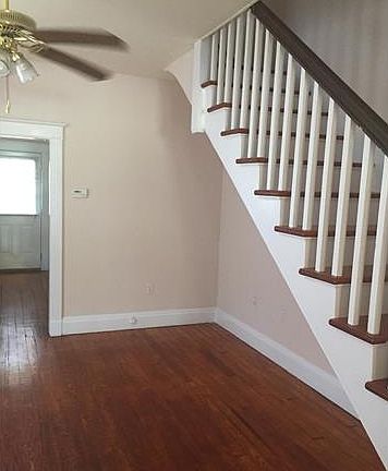 3rd image of 7229 S Claiborne Ave