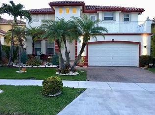 16541 SW 64th Ter, Miami, FL 33193