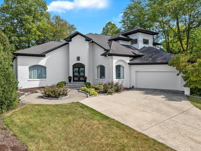 8517 Oakmont Ln, Indianapolis, IN, 46260