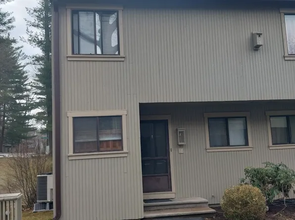 47 Woods Way #47, Woodbury, CT 06798