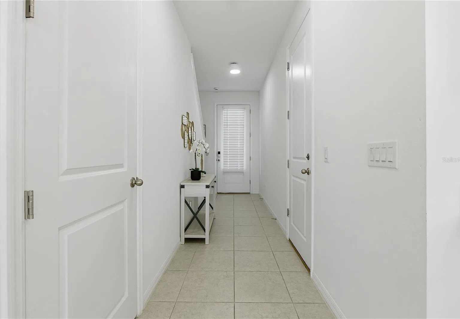 3 bed, 2.0 bath, 1622 sqft, $2,900 — Photo 4