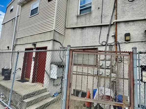 1324 W Nedro Ave, Philadelphia, PA 19141