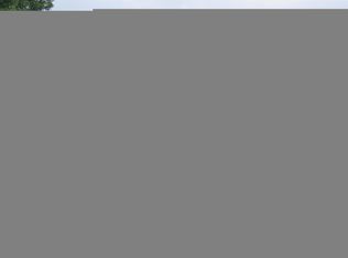 390 North St, Logan, OH 43138