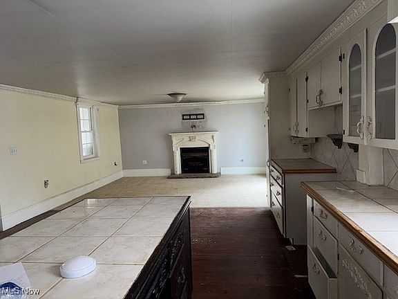 5th image of 10306 Liberty St