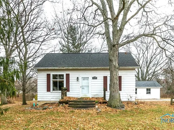 1579 S Clinton St, Defiance, OH 43512