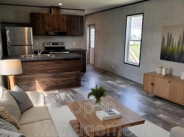 2710 N Farm Road 137 LOT 131